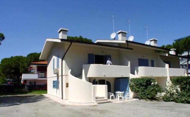 Flat In Lignano Riviera Apartment Lignano Sabbiadoro Luaran gambar